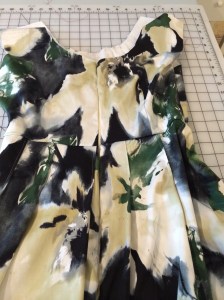 Invisible zipper finished